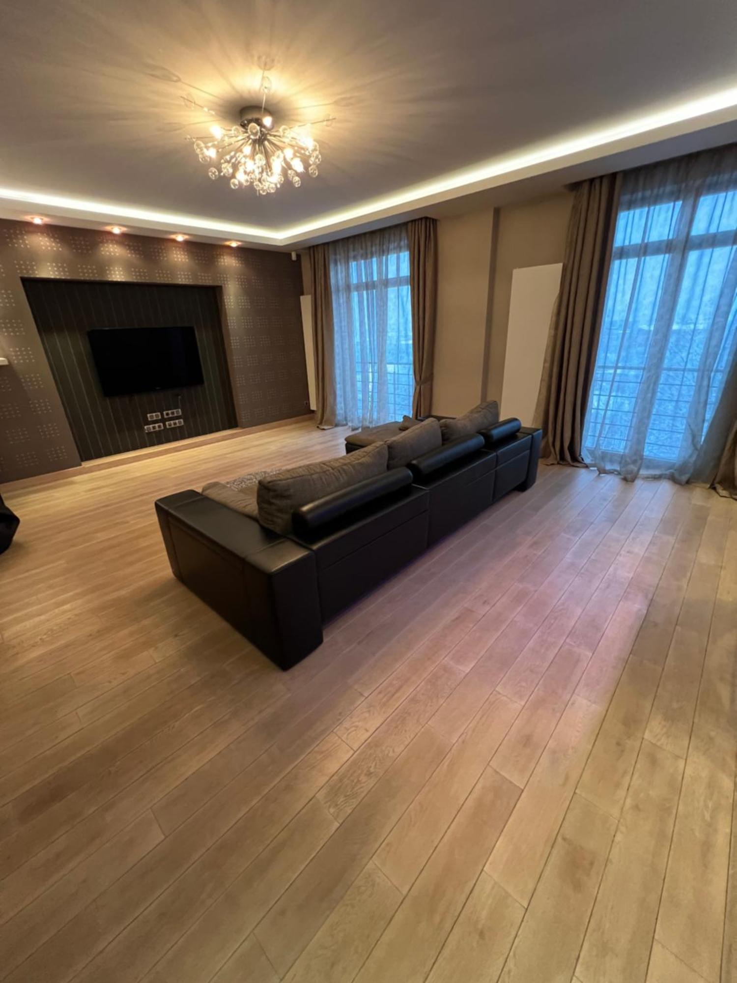 Apartment On Arkhipenka With Panorama View Lviv Extérieur photo