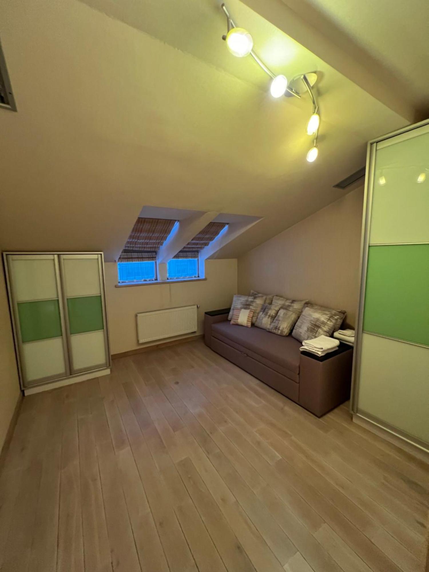 Apartment On Arkhipenka With Panorama View Lviv Extérieur photo