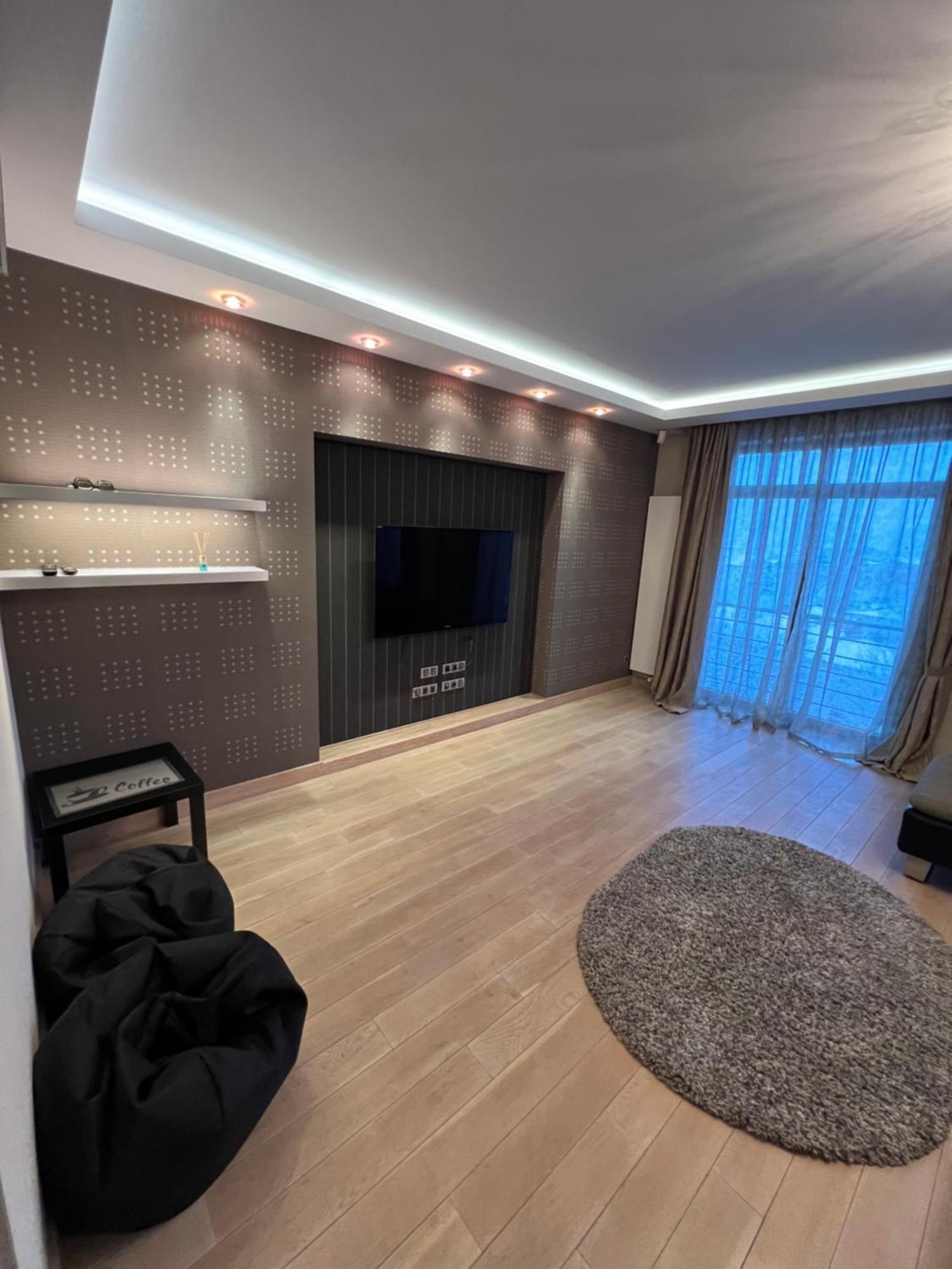 Apartment On Arkhipenka With Panorama View Lviv Extérieur photo