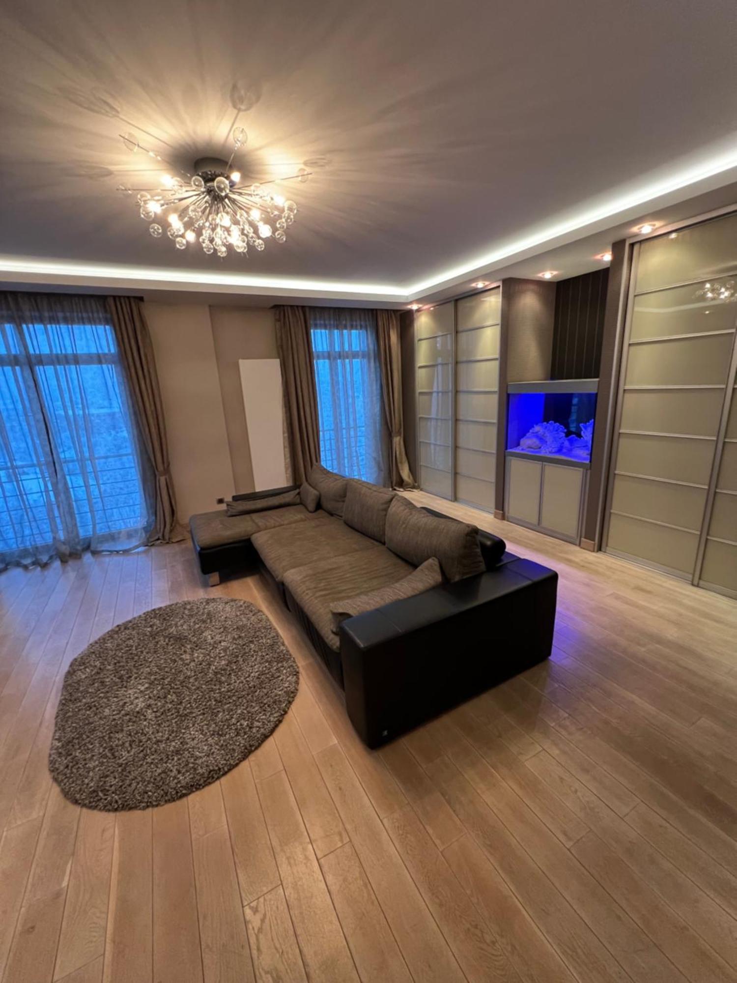 Apartment On Arkhipenka With Panorama View Lviv Extérieur photo