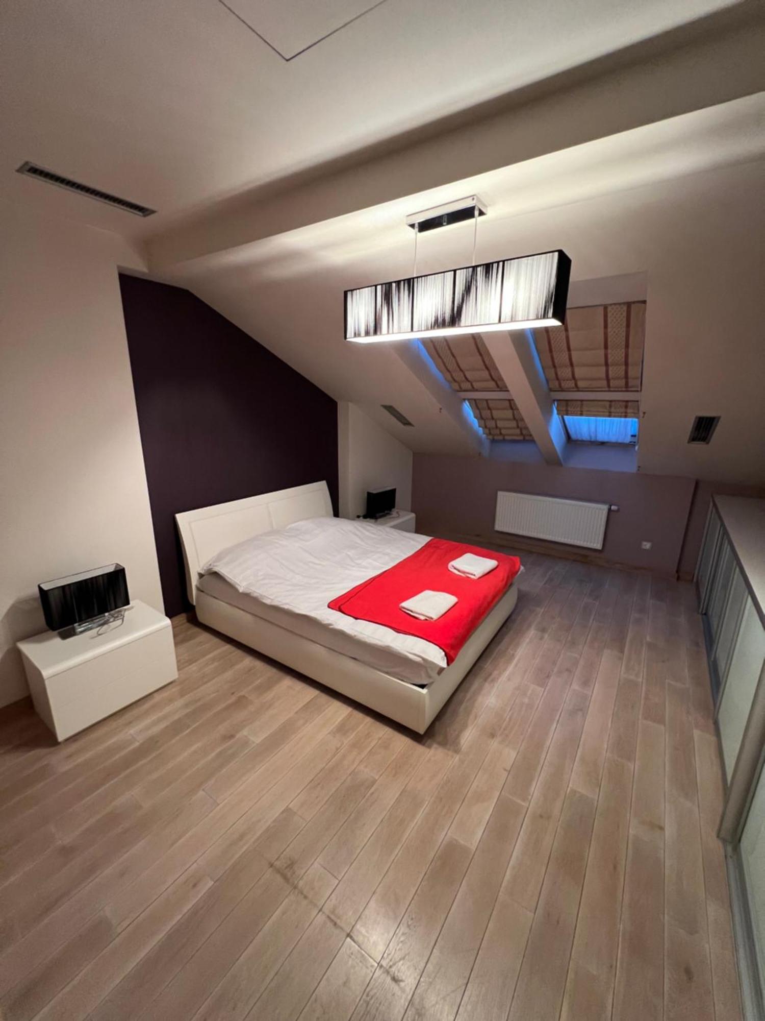 Apartment On Arkhipenka With Panorama View Lviv Extérieur photo