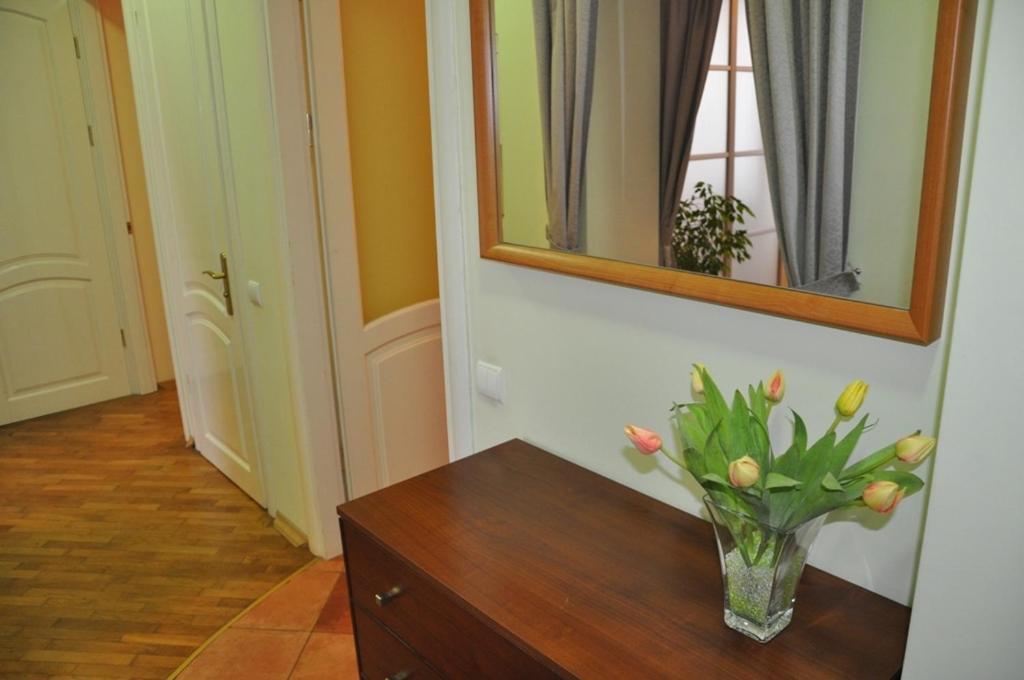Apartment On Arkhipenka With Panorama View Lviv Chambre photo
